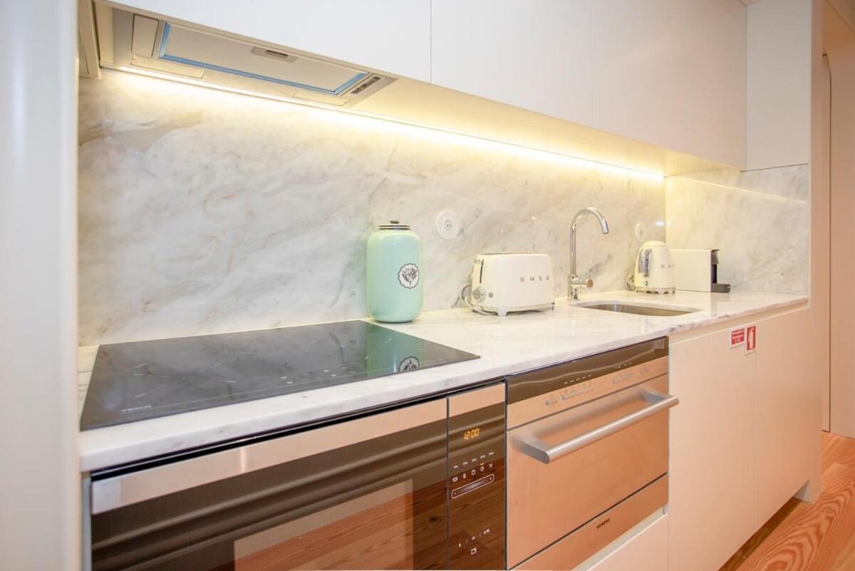 Liiiving In Porto - Cedofeita Charming Apartment エクステリア 写真