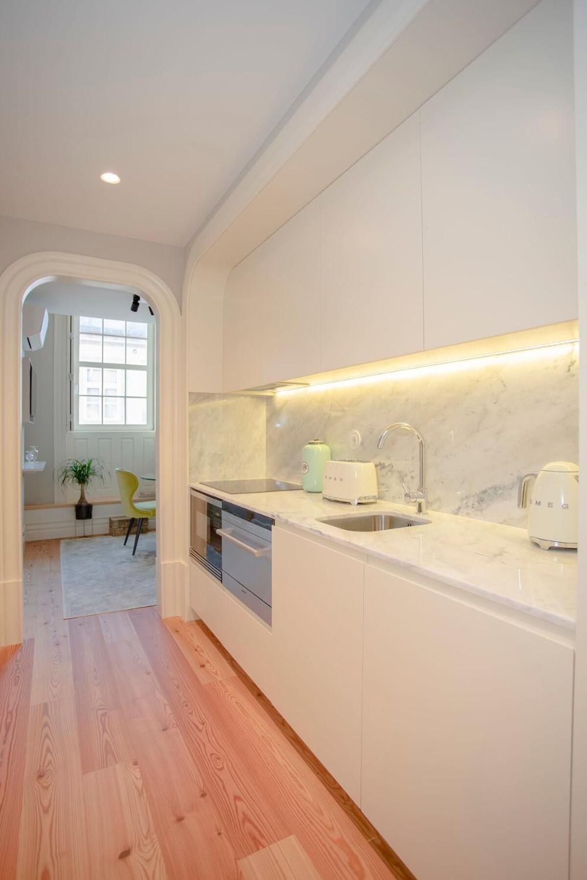 Liiiving In Porto - Cedofeita Charming Apartment エクステリア 写真